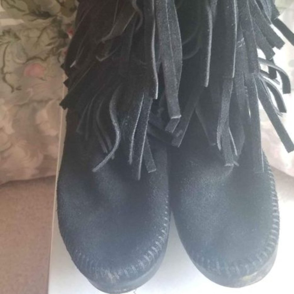 Minnetonka Black Moccasin Boots
